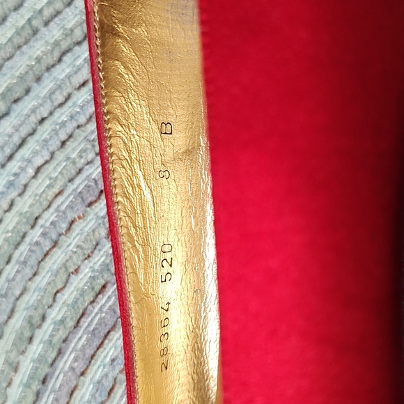 Salvatore Ferragamo Red Satin Adorned Size 8B 1 inch Heel. - Picture 7 of 10